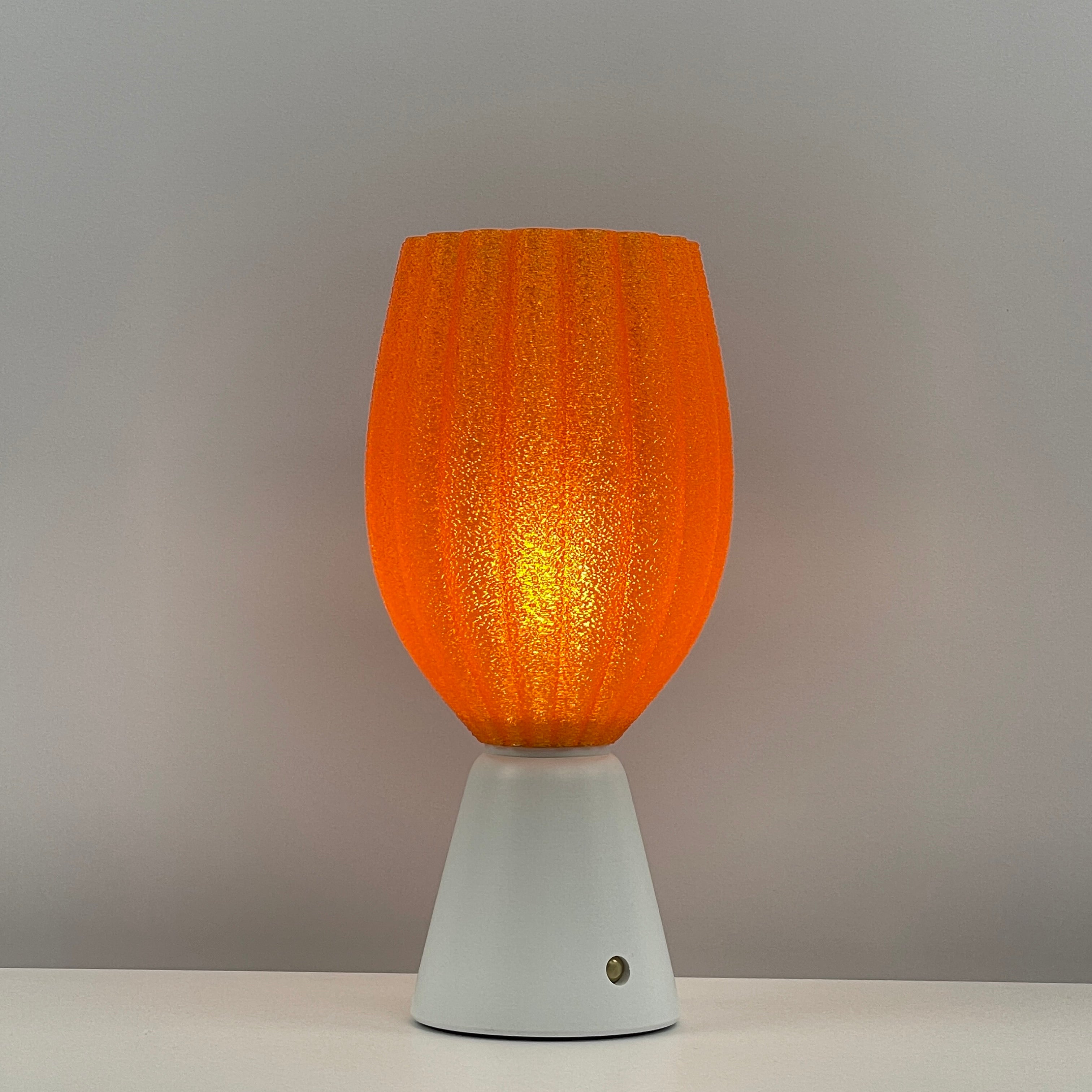 KuvaLight_Rechargeable_Tulp_Light_Orange-_Frosted_White_Base_ON