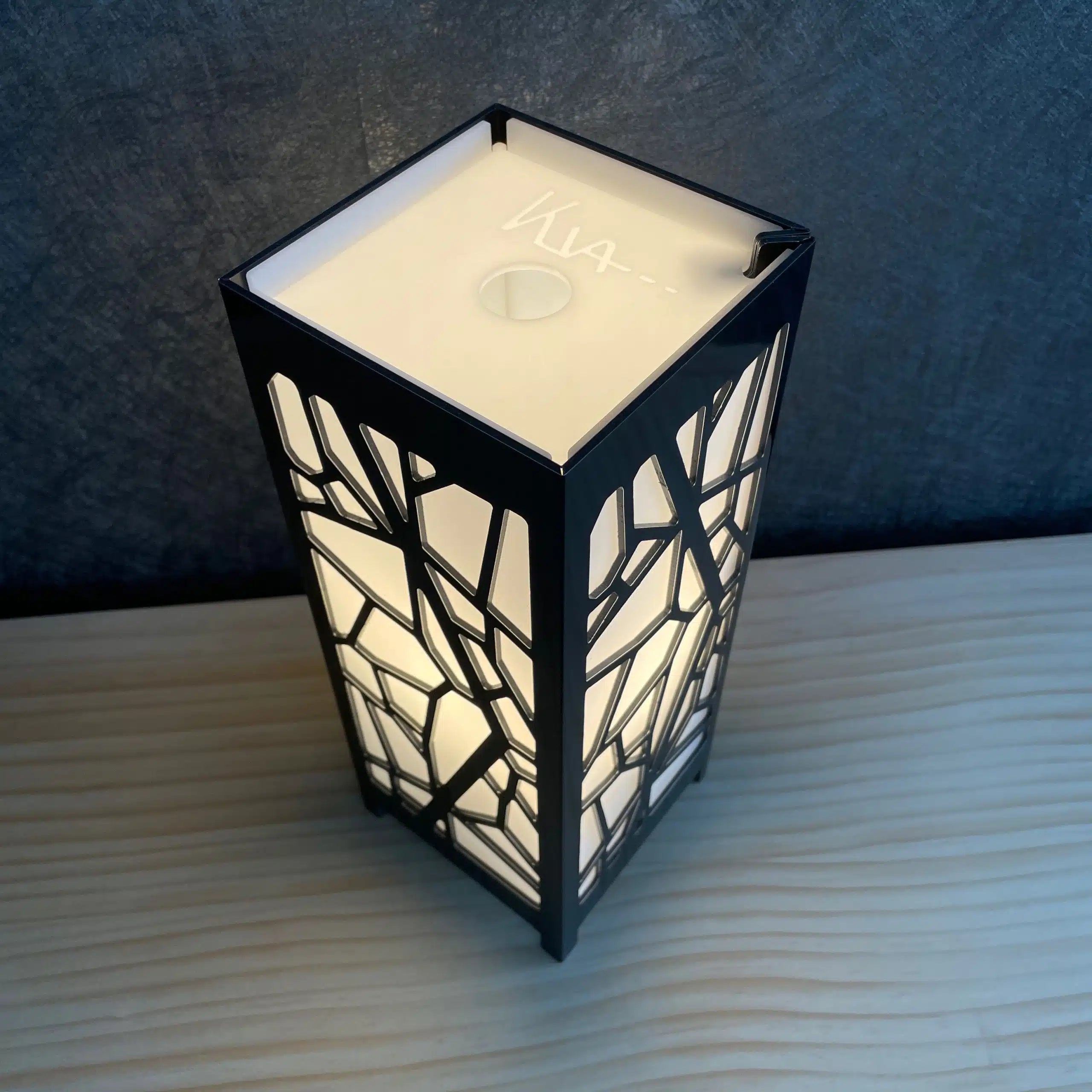 KuvaLight Table Lamp Mosaic - Piano Black
