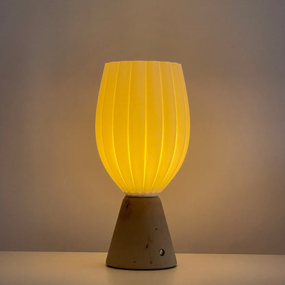 KuvaLight_Rechargeable_Tulp_Light_White-_Solid_Natural_Wood_Base_OFF 