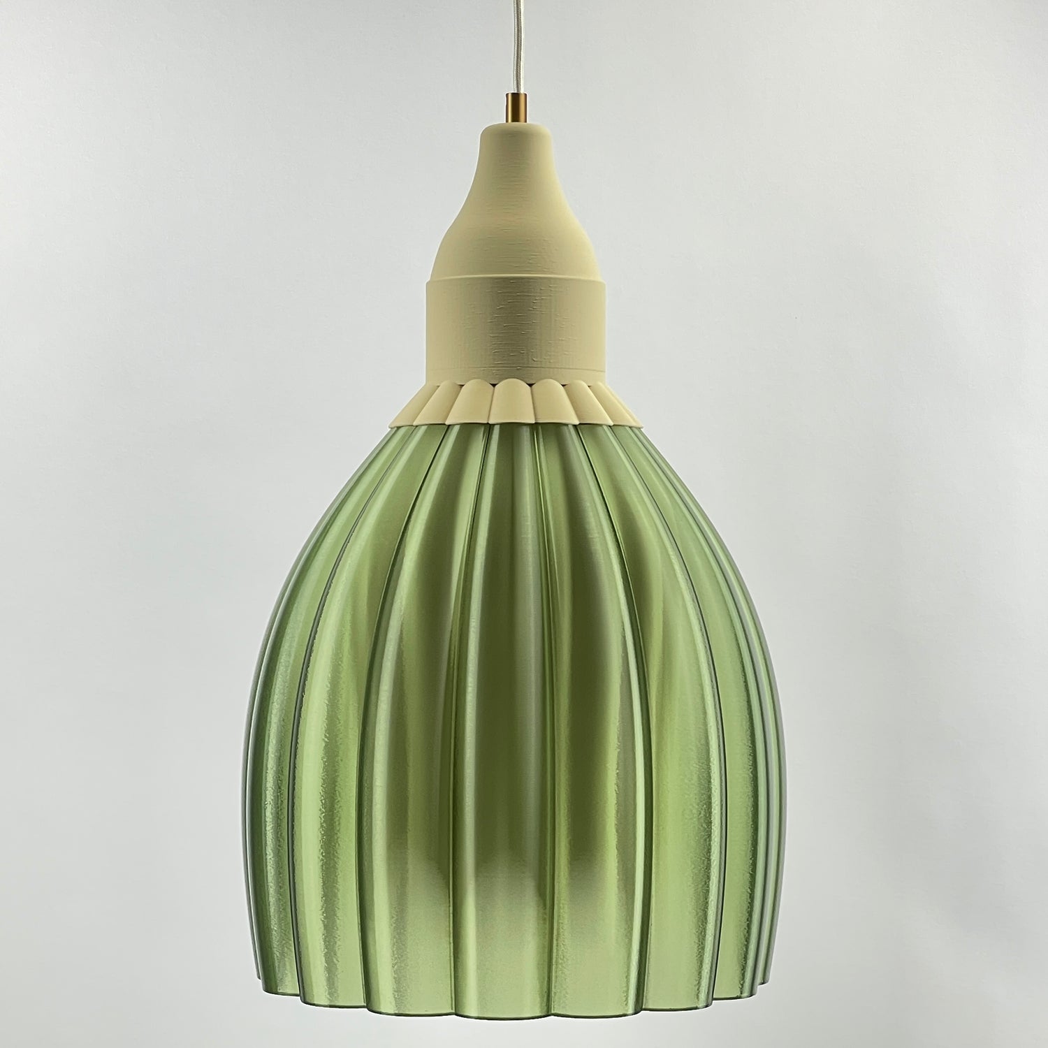 Art Deco  XXL Tulp pendant – green colored transparent 