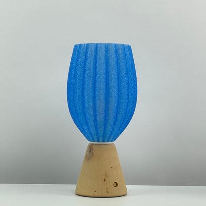 KuvaLight_Rechargeable_Tulp_Light_Blue_Frosted_Natural_wood_Base_OFF 
