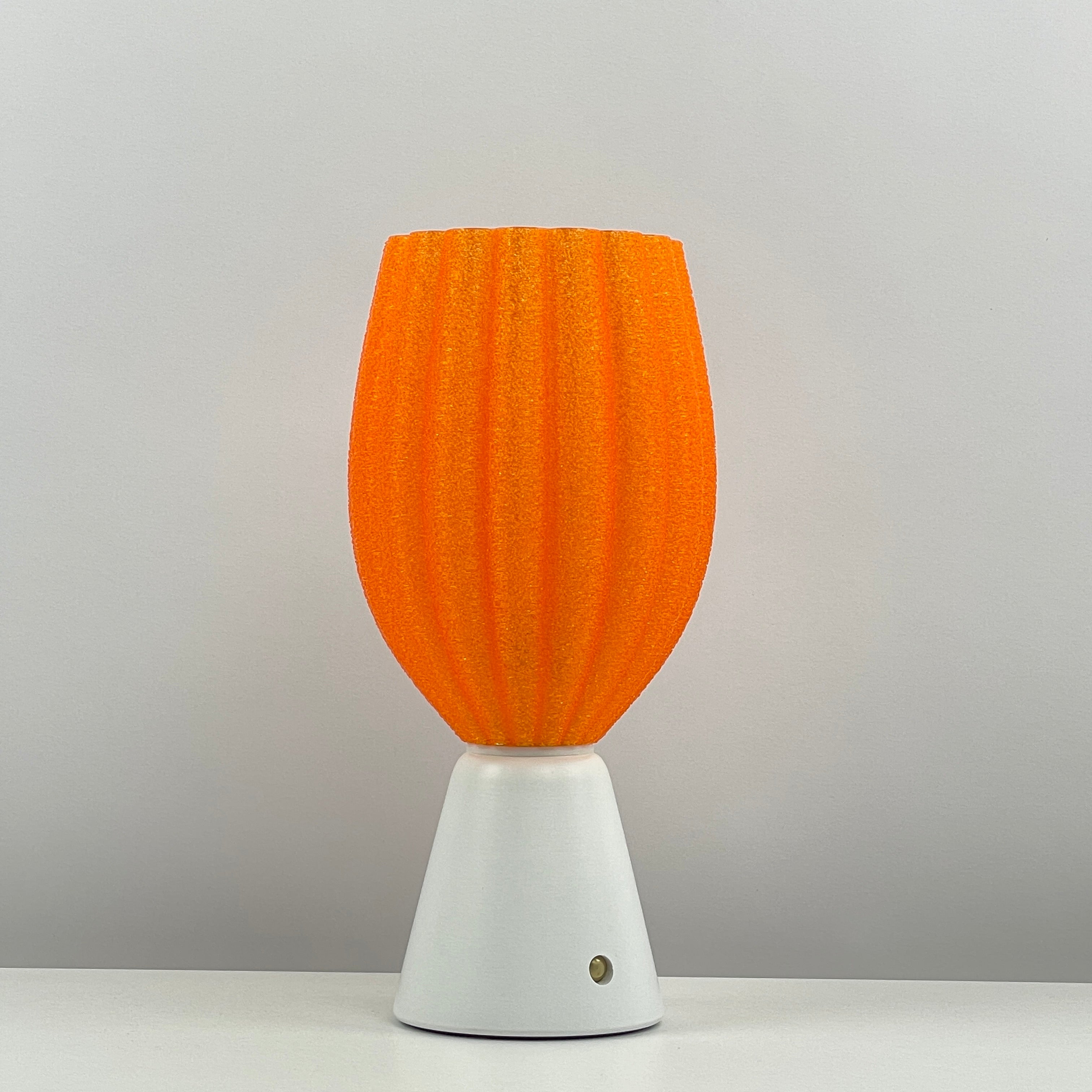 KuvaLight_Rechargeable_Tulp_Light_Orange-_Frosted_White_Base_OFF 