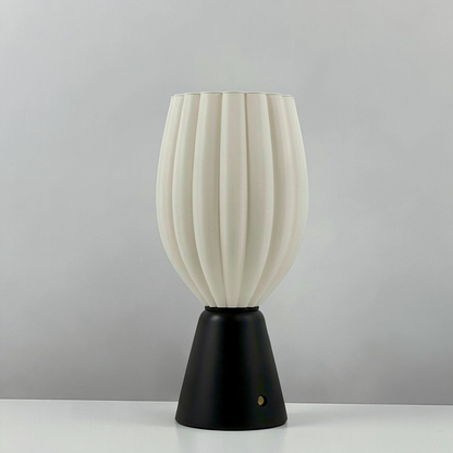 KuvaLight_Rechargeable_Tulp_Light_White_Solid_Black_Base_OFF 