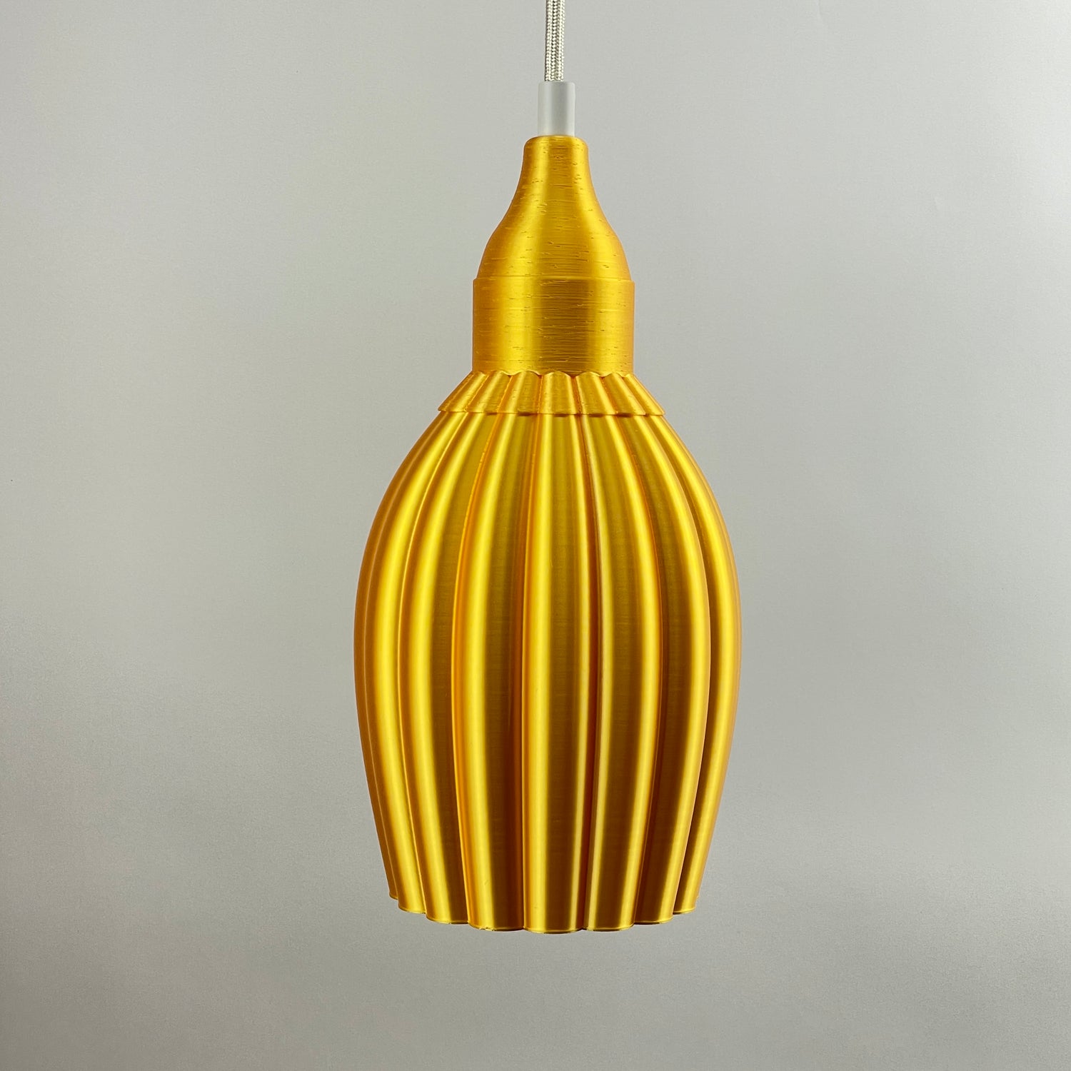 Art Deco Tulp pendant – yellow metallic solid 