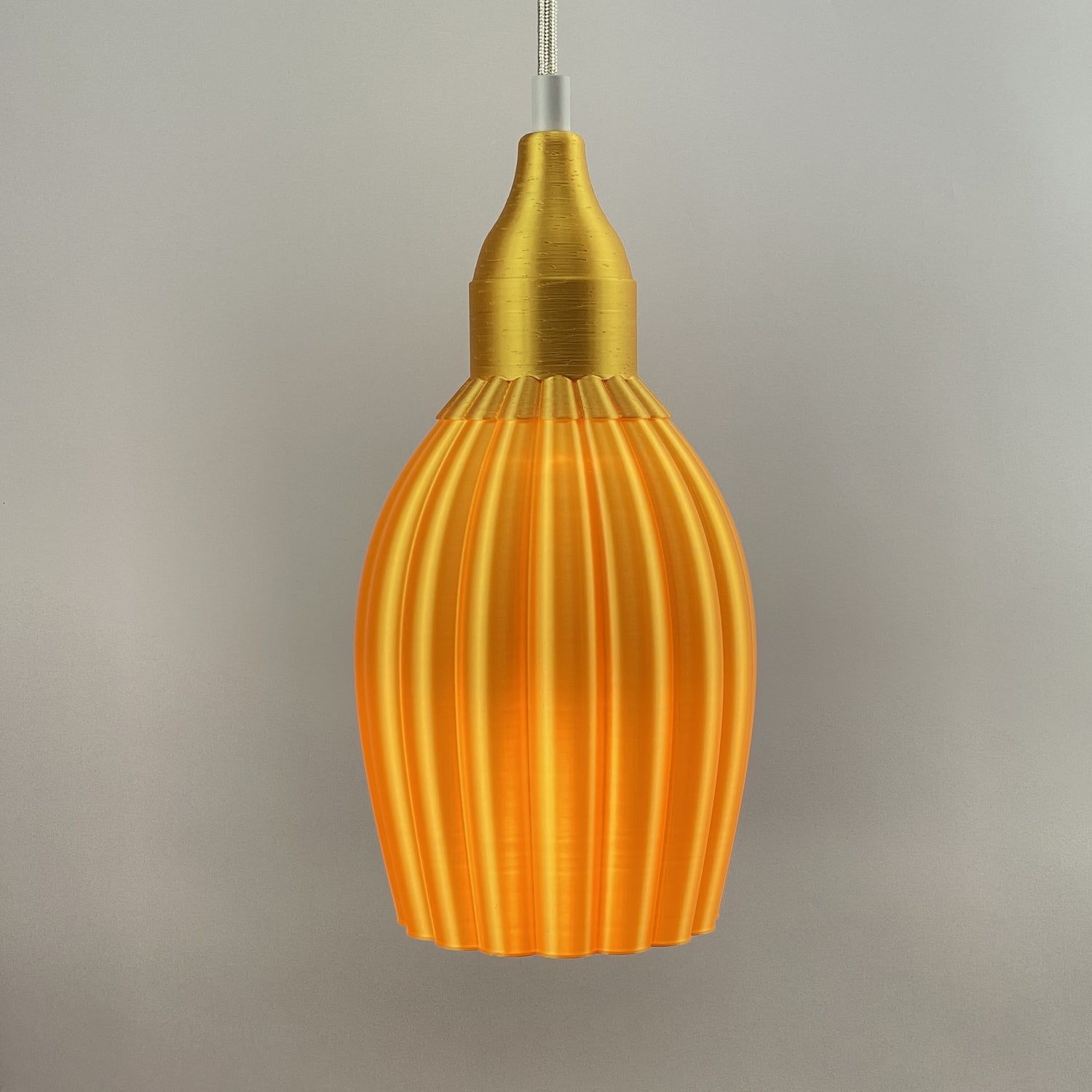 Art Deco Tulp pendant – yellow metallic solid 