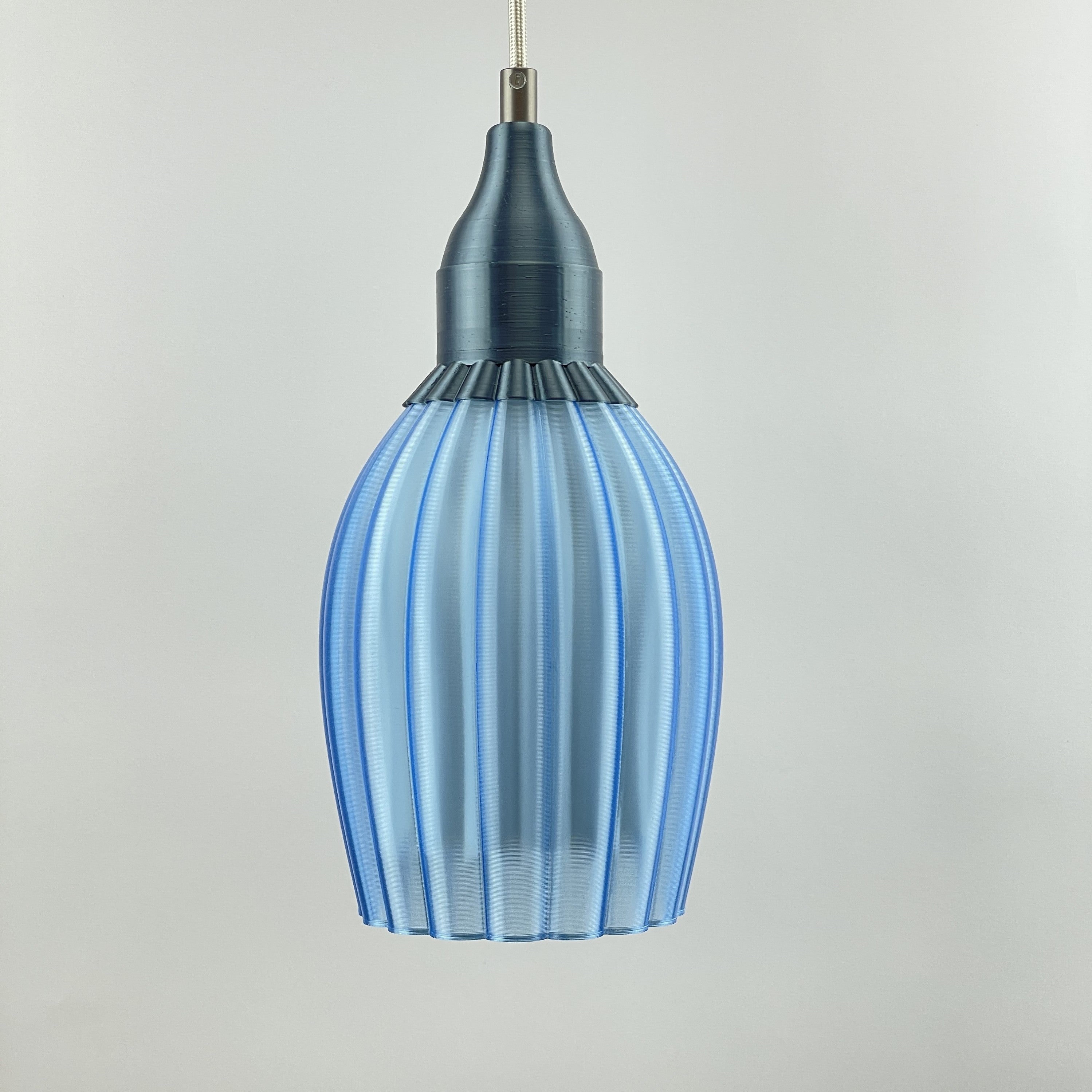 Art Deco Tulp pendant – blue colored transparent 