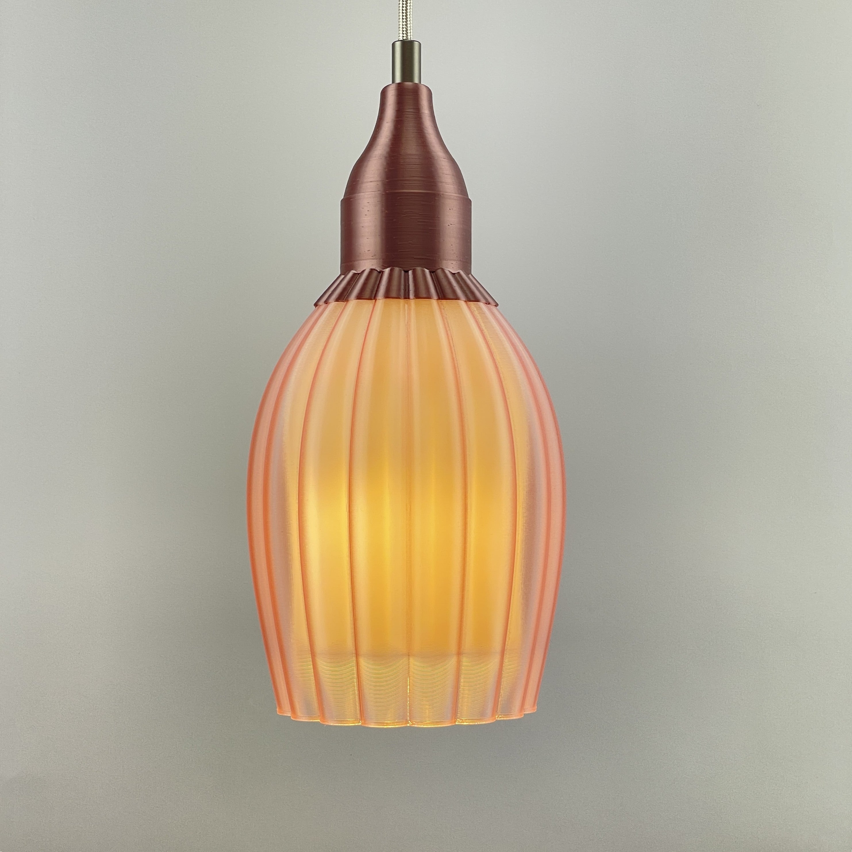 Art Deco Tulp pendant – pink colored transparent 