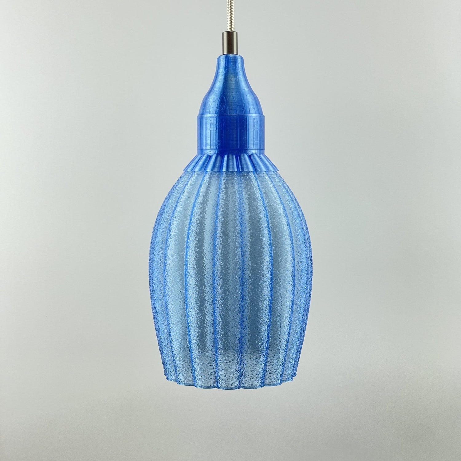 Art Deco Tulp pendant – blue colored transparent 