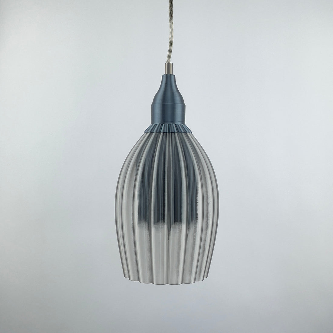 KuvaLight Art Deco Tulp hanglamp gerookt-transparant met blauw-metallic binnendiffusor en kap combinatie