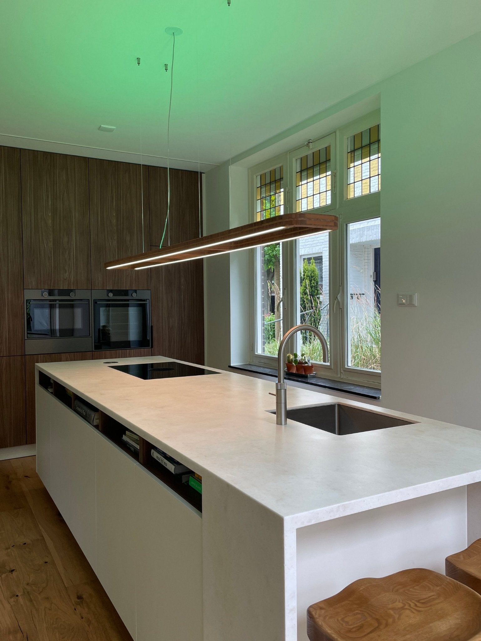 KuvaLight_Parallel_Up-Down_LightGreen_Pendant 