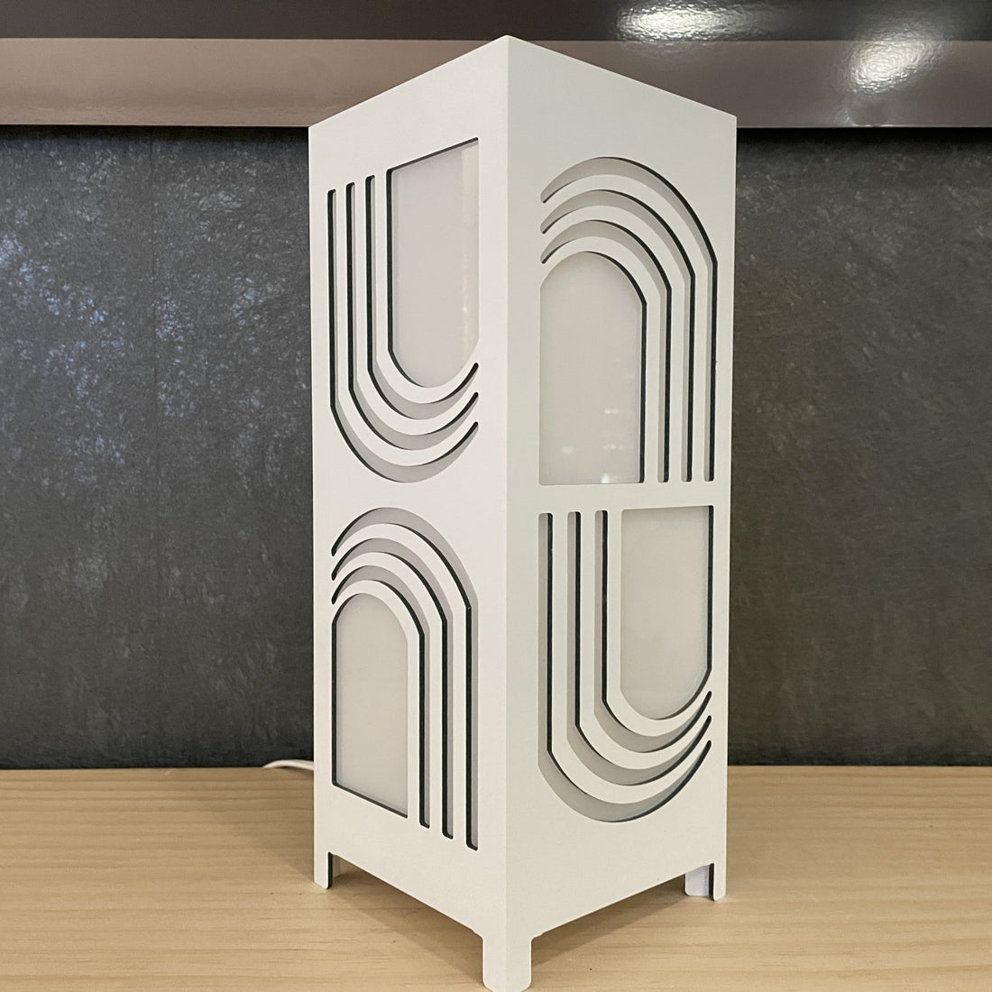 KuvaLight Retro Table Lamp - White